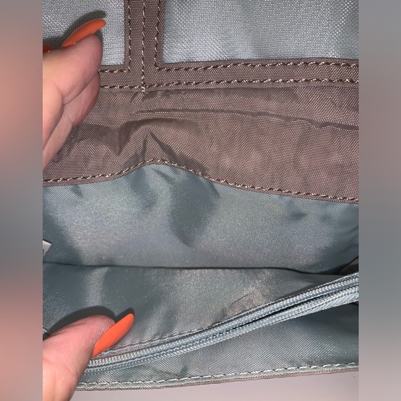 Kipling Clutch Wallet: Credit Cards: Cash: Zippered Pouch: Snap Closure - Picture 4 of 9